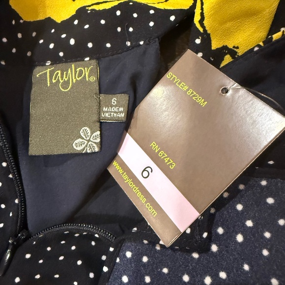 NWT Taylor Navy Polka Dot Floral Sleeveless Sheath Dress Bow Shoulder Women’s 6 - Picture 2 of 5